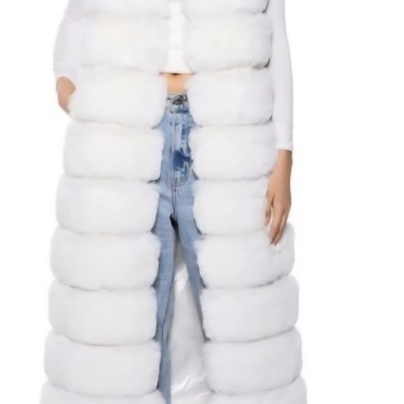 AKIRA Snowy Faux Fur Long Vest - Picture 3 of 3